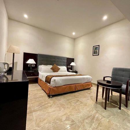 Central Boutique Hotel โมราดาบัด ภายนอก รูปภาพ